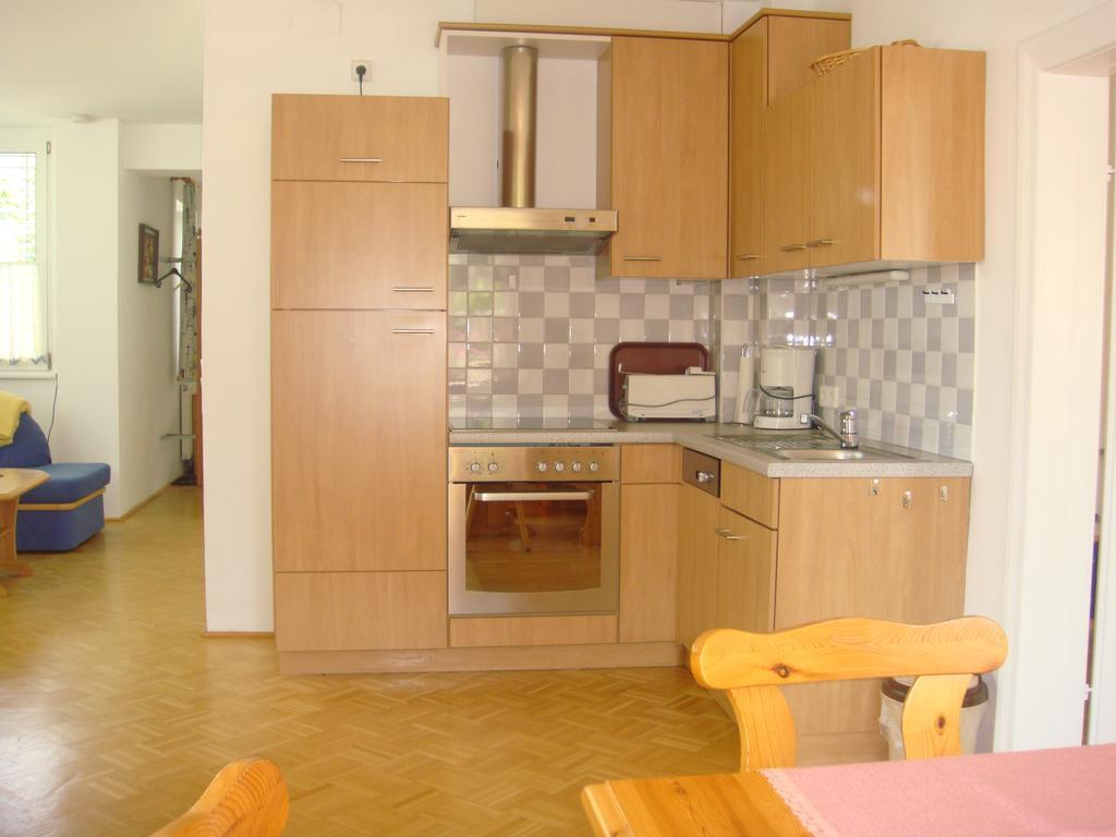 Ferienwohnungen Steger Bodensdorf Exterior foto
